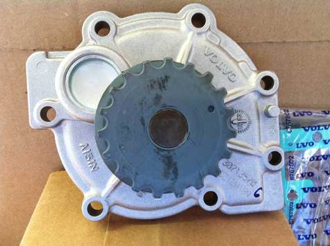 OE Volvo Water Pump