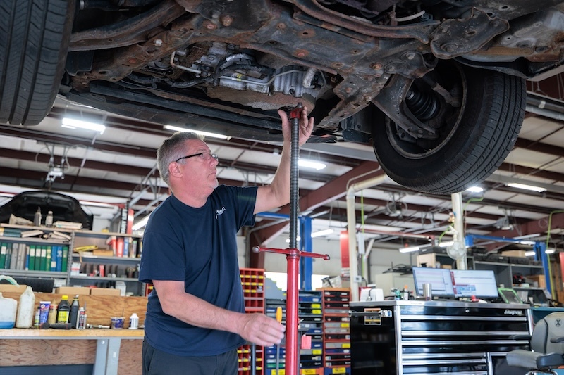 DIY or Pro? Weighing the Risks of DIY Mileage-Based Maintenance